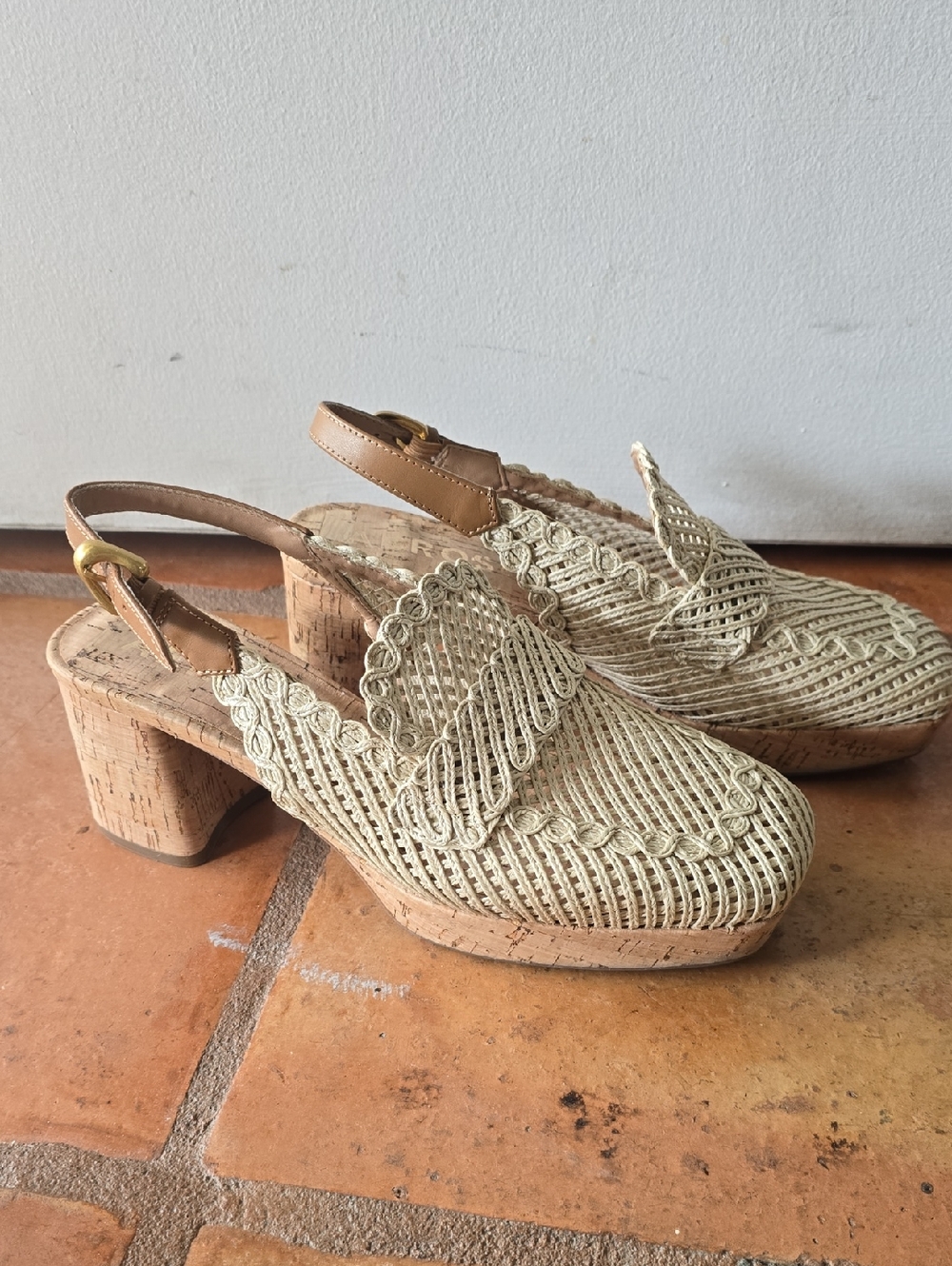AEROSOLES Cream Woven Slingback Platform Clogs